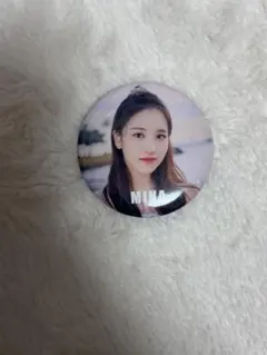 TWICE缶バッジ ミナ