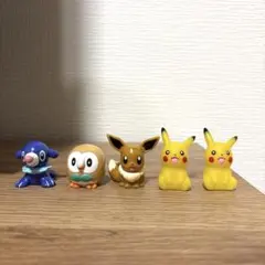 ポケモン　人形すくい　フィギュア　ピカチュウ　イーブイ　モクロー　アシマリのサムネイル
