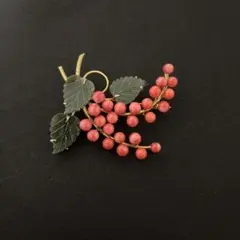 珊瑚ヴィンテージ　ブローチのサムネイル