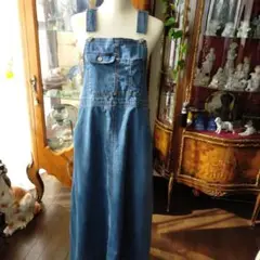 サロペットスカート　ジャンパースカート