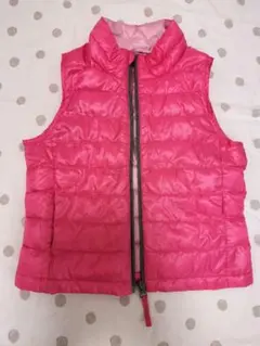 UNIQLO　ピンク ダウンベスト 110cm