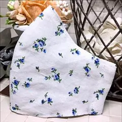 布マスク リネン　ブルー小花柄　シルク