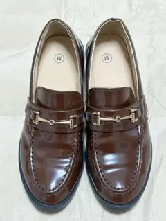 Item thumbnail for item 4219a379-0578-4f36-abce-c7b0e5e12835