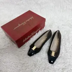 Salvatore Ferragamo 黒 スエード パンプス 22.5㎝相当