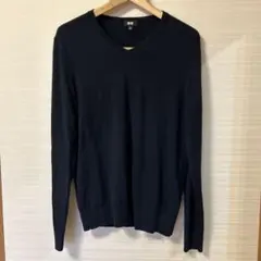 極美品　ユニクロ　エクストラファインメリノVネックセーター