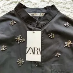 新品タグ付き　ZARA　XS　ビジュー付きブラウス　オーバーサイズ
