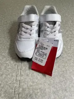 ニューバランス　 996ホワイトキッズシューズ　17センチ