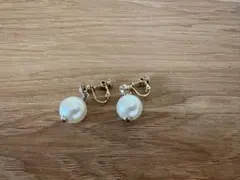 パール イヤリング ゴールドカラー