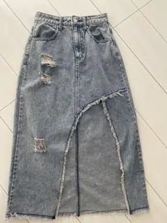 セシルマクビー　アシンメトリーカットデニムスカート　140〜150