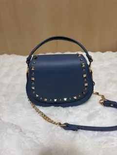 ✨美品✨DIANA ショルダーバッグ ハンドバッグ 2way スタッズ付きのサムネイル