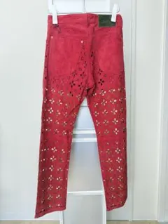 GUAPI 刺繍入りレッドデニムパンツ サイズ30 - メルカリ