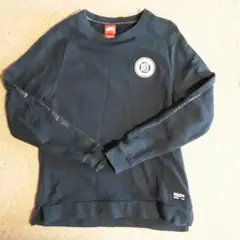 NIKE  FC　SEM RISCO NAO HA VITORIA スエット