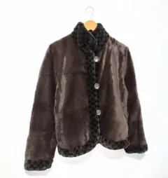 ファーコート/ジャケット ふわふわ チェック柄 モード系 裏地レザー アウター