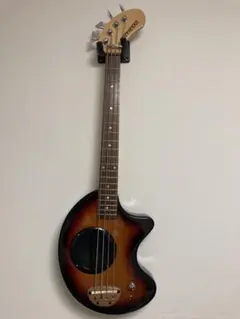 【レア】 ZO-3 ベース PIE-ZO☆ケース付き☆アンプ内蔵音出しOK スピーカー内蔵ベース】フェルナンデスより ZO-3 BASS 2013