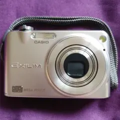 CASIO EXILIM EX-Z1200 デジタルカメラ 本体