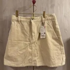 新品　UNIQLO コーデュロイミニスカート　ホワイト　Mサイズ