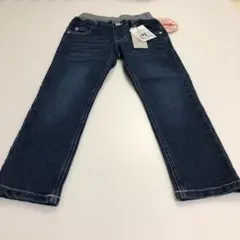 Item thumbnail for item 650653f3-5755-40cc-9e27-bdf76728d800