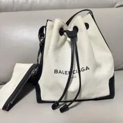 BALENCIAGA ショルダーバッグ アイボリー/ブラック　ポーチ付き