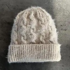 クリーム色 ケーブル編み ビーニー ニット帽