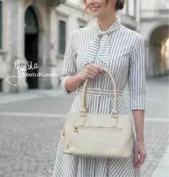 新品未使用Giada Roberta di Camerino シャンハイコッコのサムネイル