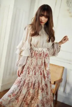 herlipto Pleated Chiffon Long Skirtのサムネイル