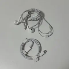 ホワイト 有線イヤホン Lightningコネクタ