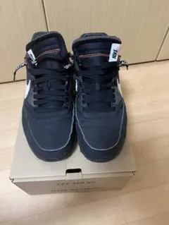 THE ：10 NIKE AIR MAX 90 オフホワイト