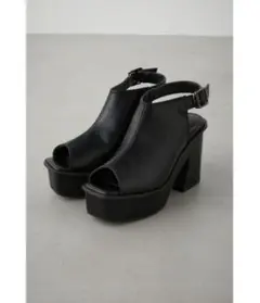 CENTER STITCH BOOTIE SANDALS