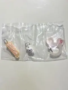 TWICE LOVELYS アクリルカラビナフロッキーマスコット ダヒョン