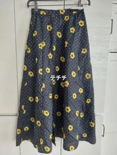 新品タグ付き　テチチ　花柄×ドット　スカート　フレア