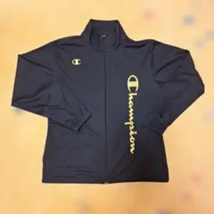 チャンピオンの薄手ジャージ