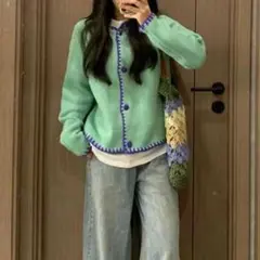 バイカラーニット