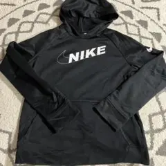 NIKE ナイキ 裏起毛パーカー ロゴ入り　140