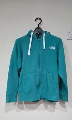 THE NORTH FACE ターコイズ パーカーL