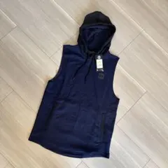 Under Armour ネイビー フード付きタンクトップ MD