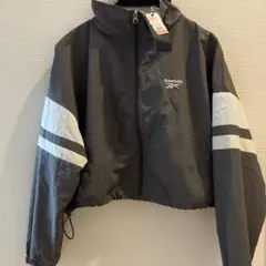 しまむら 超特急 Reebok クロップドジャケット グレー