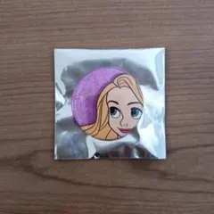 ディズニープリンセスパーティーモーメント　ラプンツェル　缶バッジ