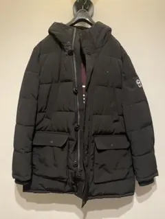 TOMMY HILFIGER ダウンジャケット 黒