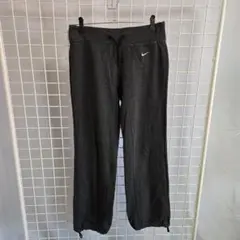 Nike dryfit フィットネスパンツ　グレー ジョガーパンツ