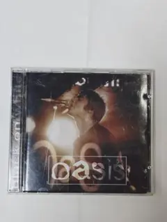 Oasis black on white CD
