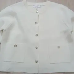 ロペピクニックアイボリー ボタン付きミラノリブカーディガン