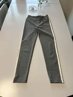 UNIQLO グレー レギンス 150