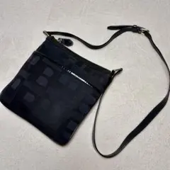 【美品✨】バリー ショルダーバッグ サコッシュ ロゴ総柄 ブラック 斜め掛け