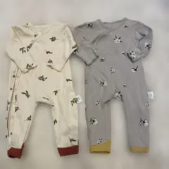 足つきロンパース