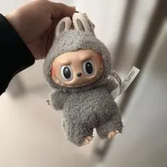 THE MONSTERS ぬいぐるみ ラブブ マスコット グレー