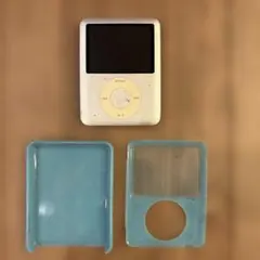 iPod 本体　ケース付きのサムネイル