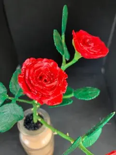【ハンドメイド】アボカドの種から生まれた一輪の薔薇　立体造形アート 一点物】アボカド（種）アート「蓮の大輪」ハンドメイド立体彫刻