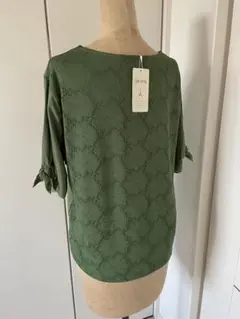 something トップスのサムネイル
