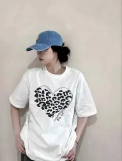 ヒョウ柄　ハート　プリント　Tシャツ　半袖　シーイン　新品未使用　白　ホワイト