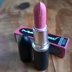 MAC☆マキシマル シルキー マットリップスティック 690 ツイッグ ツイスト